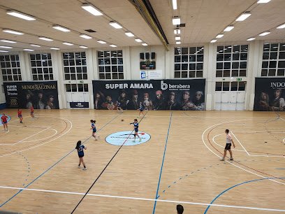 Polideportivo Bidebieta