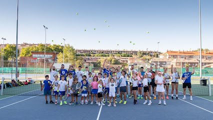 AEsguevillas Tennis Academy