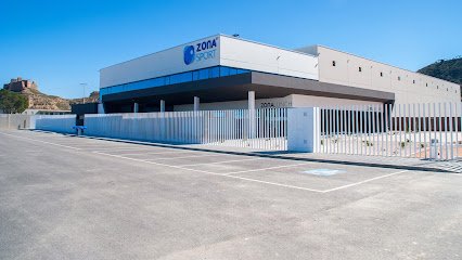 ZONA SPORT – gimnasio y pistas de pádel indoor en Monzón