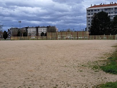 Campo de fútbol de tierra G3