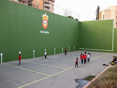Frontón José Luis Álvarez Santaolalla · Tres Cantos