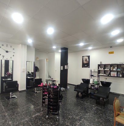 Vip Peluquería & Estética y Centro de Formación
