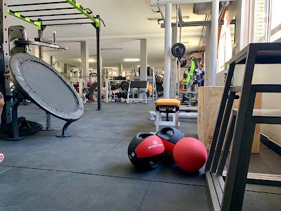 Gimnasio Atlas Sevilla – Polideportivo Universitario San Juan Bosco