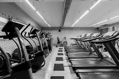 Centro Deportivo J10