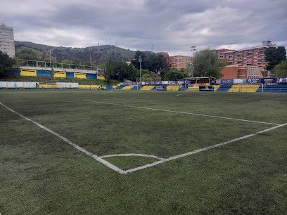Campo de fútbol CEM La Guineueta