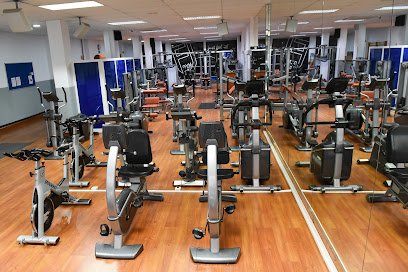 FJ GYM – pesas, spinning, Pilates, Shotokan, JuJutsu, TRX, Fit Dance, entrenamiento funcional, GAP… tú gimnasio en Vitoria!