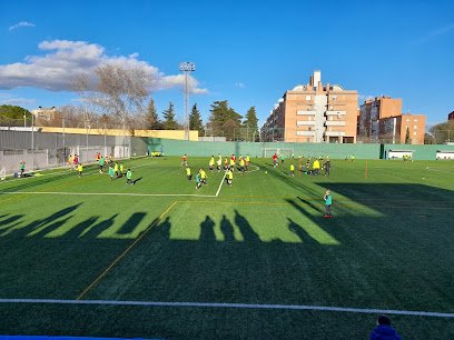 Campo de futbol Aluche