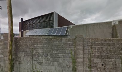 Picina climatizada municipal Santa Comba