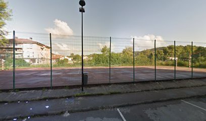 Cancha de fútbol de Cabezón de la sal