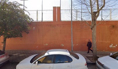Campo de fútbol de tierra