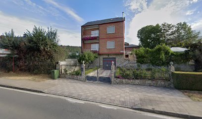 Campo de Fútbol “EL OMARIN” (San Román de Bembibre)