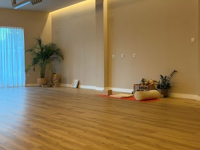 Mariposa Yoga