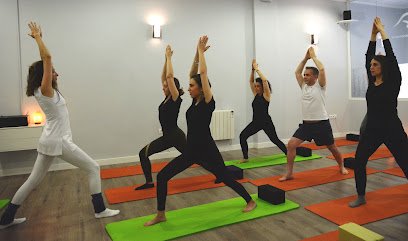 LIVE YOGA