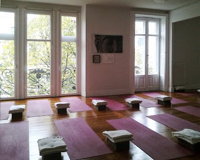 Central Yoga Bilbao