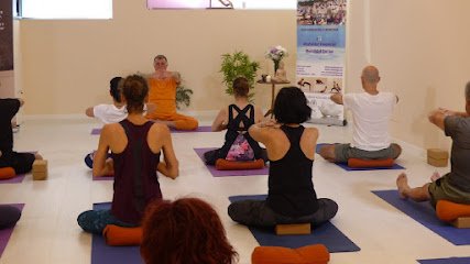 Escuela Internacional de Yoga