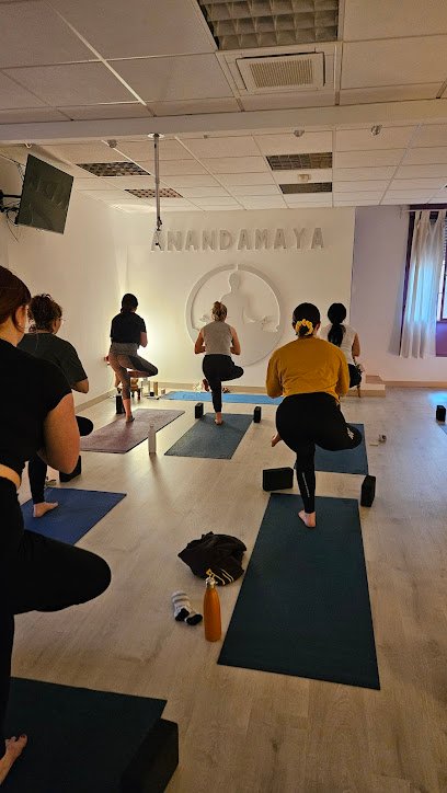 Atiyasana | Yoga in English, Thai Massage & Teacher Mentorship in Madrid