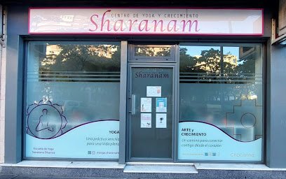 Escuela de Yoga Sharanam
