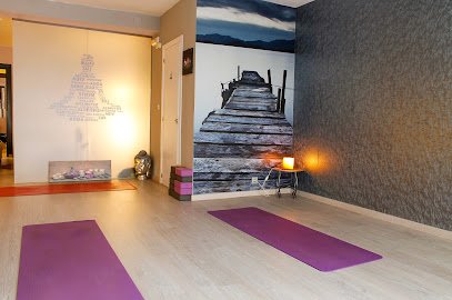 Centro Indira Yoga