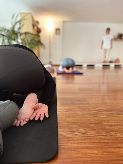 Sutra Yoga Center