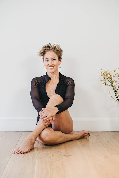 Mercedes Flow Yoga